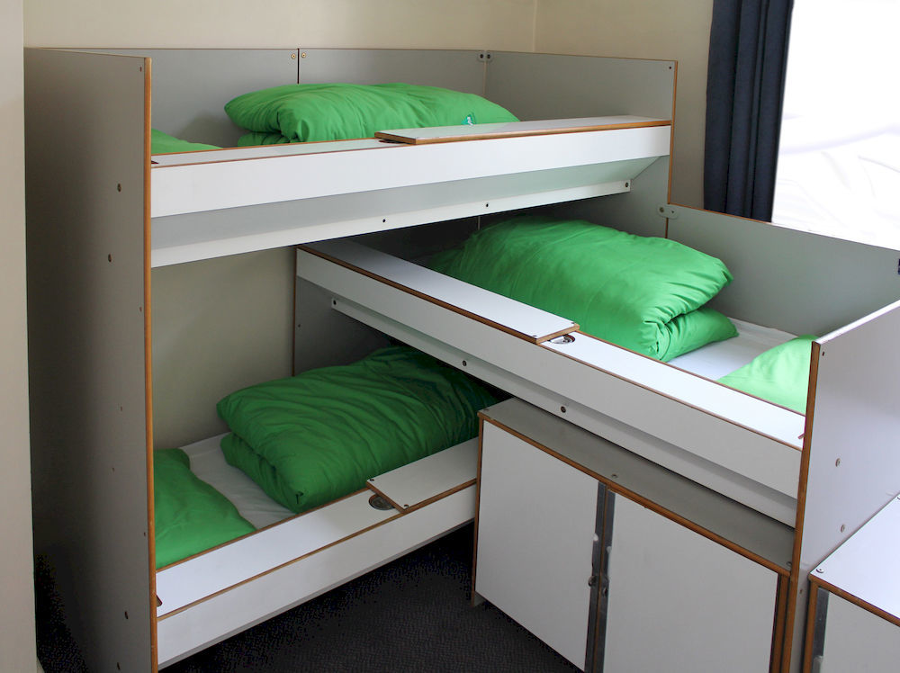 Yha St Paul's Hostel *
