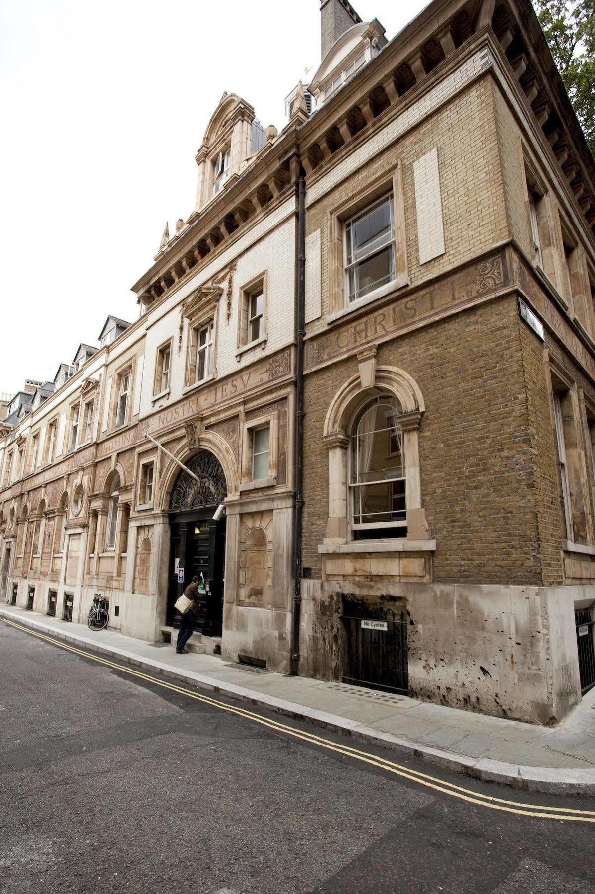 Yha St Paul's Londra